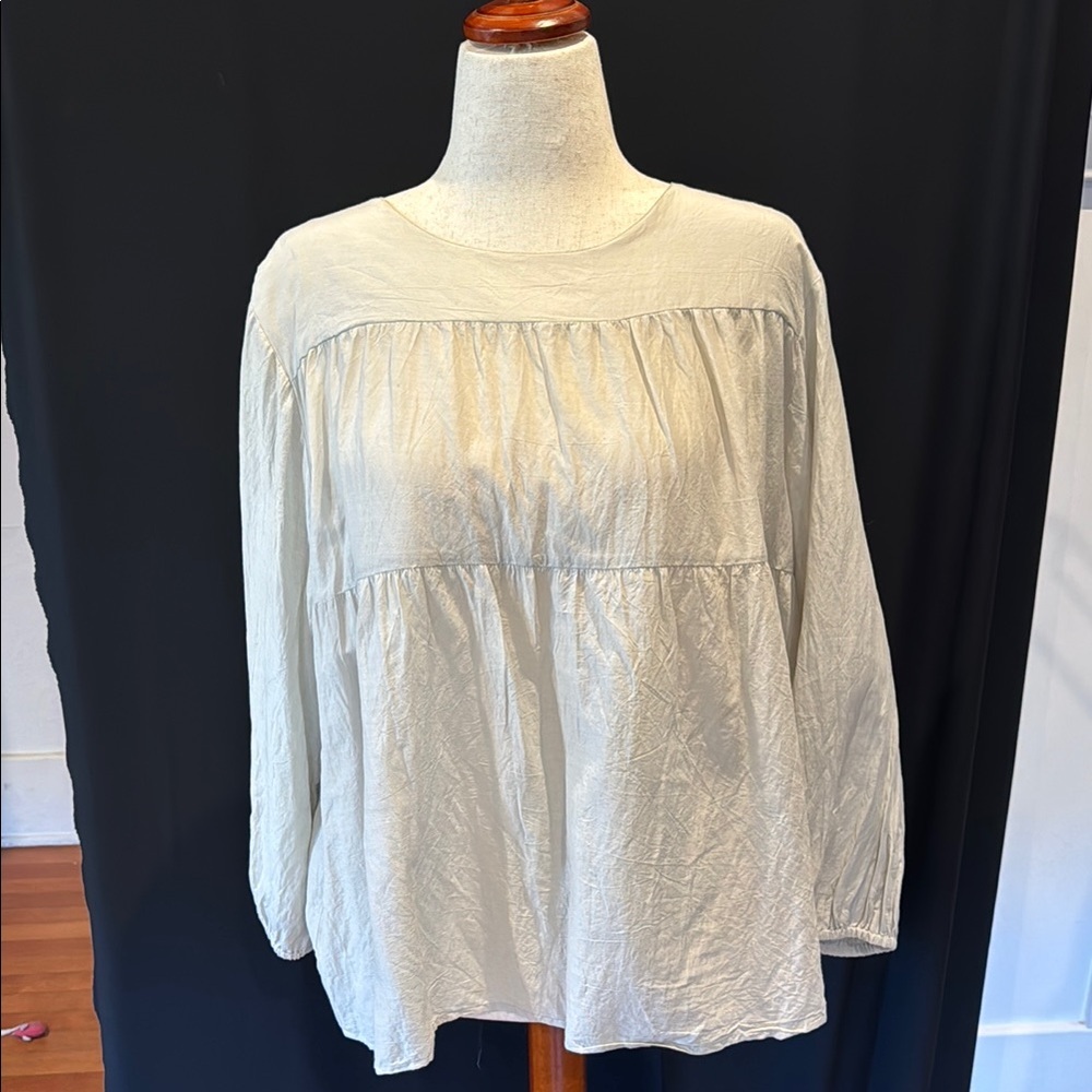 Cost Plus World Market Elegant Cream Women's Top, S/M